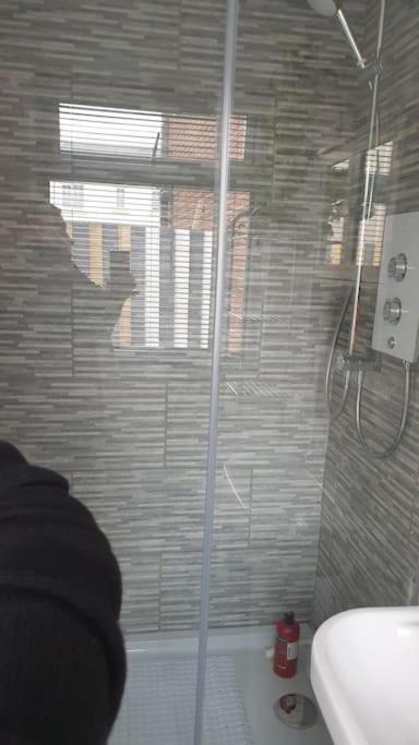 Near Liverpool Double Bedroom Hideaway Wirral Exteriör bild